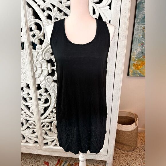 Comfy USA Long Black Unique Crinkle Style Tank Top Size M - Picture 1 of 1